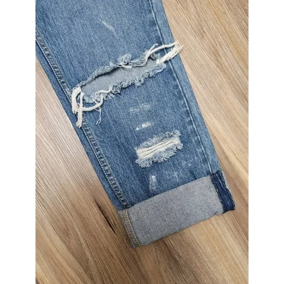 Distressed Women's Jeans - Picture 3 of 7